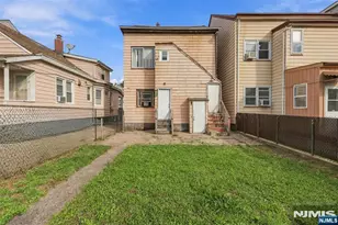 1044 22nd St, Paterson, NJ 07513 - Photo 24