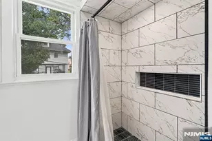 59 E Stockton Pl, East Orange, NJ 07017 - Photo 32