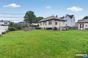 318 1st St, Saddle Brook Township, NJ 07663 - Photo 38