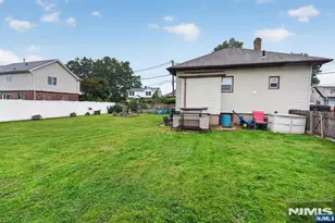 318 1st St, Saddle Brook Township, NJ 07663 - Photo 36