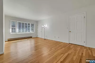 180 S Washington Avenue B1 #B1, Bergenfield, NJ 07621 - Photo 4