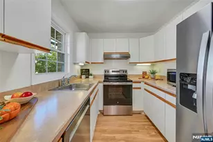 180 S Washington Ave B1, Bergenfield, NJ 07621 - Photo 10