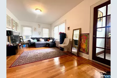 35 Elmwood Avenue, Montclair, NJ 07042 - Photo 4