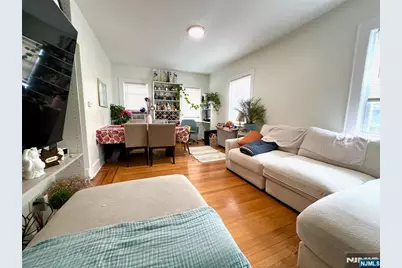 35 Elmwood Avenue, Montclair, NJ 07042 - Photo 6