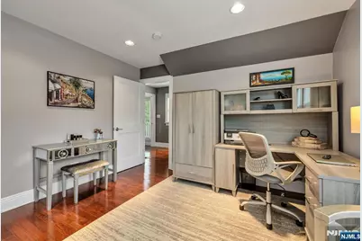 365 Walthery Avenue, Ridgewood, NJ 07450 - Photo 28