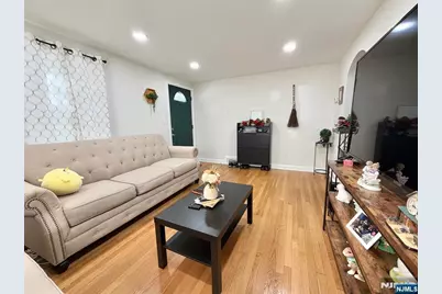 191 Elder Avenue, Bergenfield, NJ 07621 - Photo 4