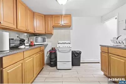 337 Summer Avenue, Newark, NJ 07104 - Photo 22