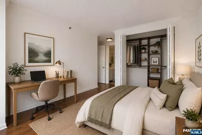 100 Carlyle 9Ds #9DS, Cliffside Park, NJ 07010 - Photo 6