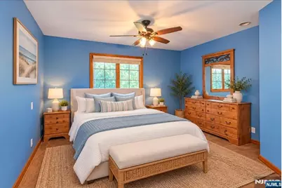 126 Hillman Drive, Elmwood Park, NJ 07407 - Photo 18