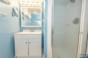 126 Hillman Dr, Elmwood Park, NJ 07407 - Photo 26
