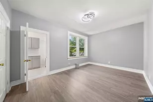 218 Broad Ave 3C, Leonia, NJ 07605 - Photo 10