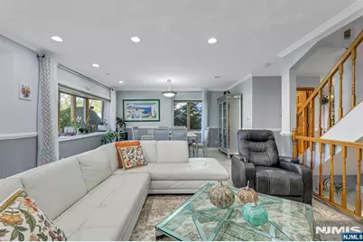 123 Sussex Road, Bergenfield, NJ 07621 - Photo 6