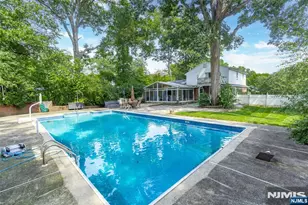 34 Andrew Ave, Oakland, NJ 07436 - Photo 32