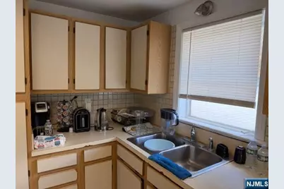 449 Central 2 #2, Fort Lee, NJ 07024 - Photo 4