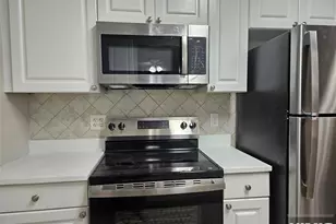 905 River Road 218, Edgewater, NJ 07020 - Photo 4