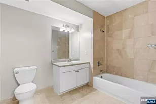 905 River Road 204, Edgewater, NJ 07020 - Photo 8