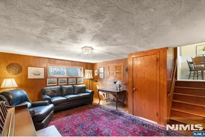814 Schaefer Avenue, Oradell, NJ 07649 - Photo 22