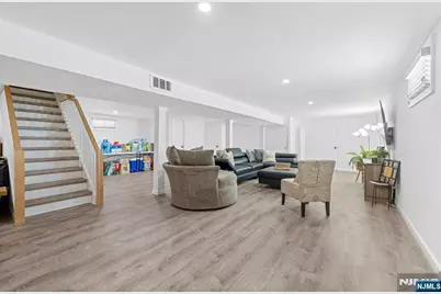 112 Garibaldi Avenue, Lodi, NJ 07644 - Photo 18
