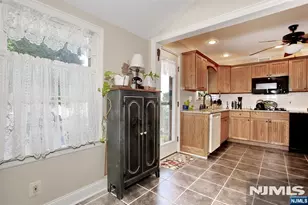 53 Forest St, North Arlington, NJ 07031 - Photo 14