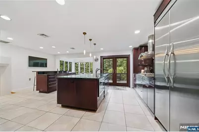 299 Forest Road, Mahwah, NJ 07430 - Photo 12