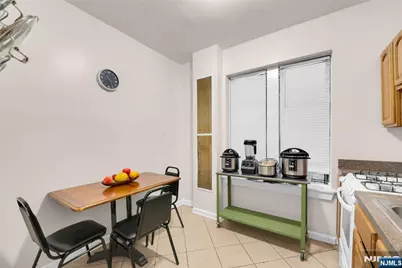 523-525 34th Street, Union City, NJ 07087 - Photo 2