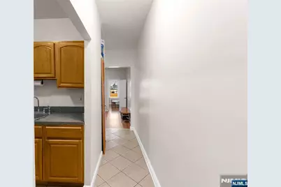 523-525 34th Street, Union City, NJ 07087 - Photo 4