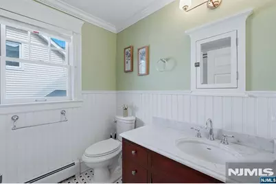 57 Vreeland Avenue, Midland Park, NJ 07432 - Photo 24