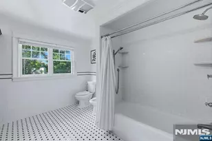 57 Vreeland Ave, Midland Park, NJ 07432 - Photo 32