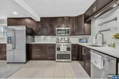 1026 Harvard Place, Fort Lee, NJ 07024 - Photo 8
