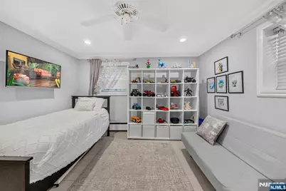 1026 Harvard Place, Fort Lee, NJ 07024 - Photo 16