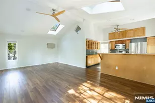 43 Spring Valley Ave, Paramus, NJ 07652 - Photo 6