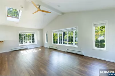 43 Spring Valley Avenue, Paramus, NJ 07652 - Photo 8