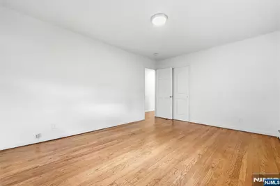15 Monroe Place 2 #2, Montclair, NJ 07042 - Photo 14