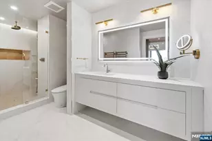 100 Carlyle Dr Vg6, Cliffside Park, NJ 07010 - Photo 36