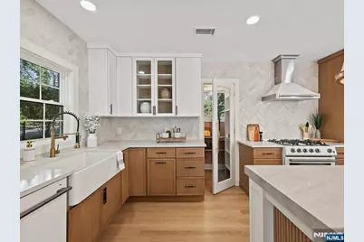 182 Gramercy Place, Glen Rock, NJ 07452 - Photo 12