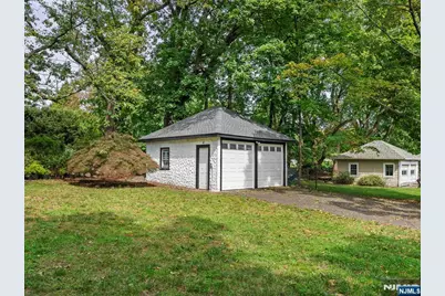 182 Gramercy Place, Glen Rock, NJ 07452 - Photo 38