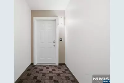 4410 Riverview Avenue 410 #410, Englewood, NJ 07631 - Photo 26