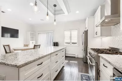 6 Marion Avenue B #B, Cliffside Park, NJ 07010 - Photo 8