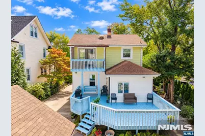 241 Roosevelt Street, Teaneck Township, NJ 07666 - Photo 30