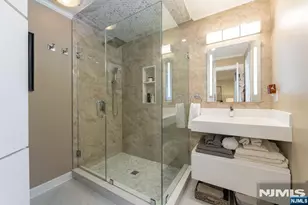 38 Esplanade Dr, Hillsdale, NJ 07642 - Photo 30