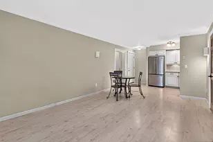 1510 Faulkner Ct, Mahwah, NJ 07430 - Photo 6