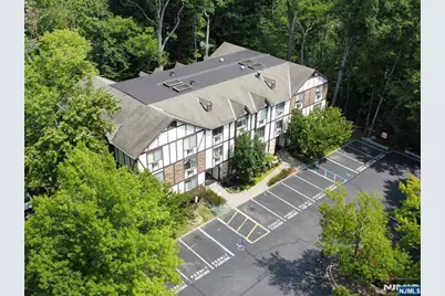 1510 Faulkner Court, Mahwah, NJ 07430 - Photo 22