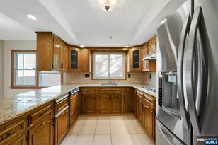 139 Middlesex Ave, Englewood Cliffs, NJ 07632 - Photo 8