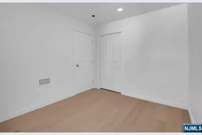 413 Paulison Avenue 1 #1, Passaic, NJ 07055 - Photo 14