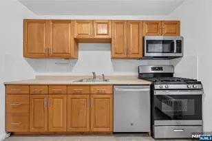 2330 Linwood Ave 1C, Fort Lee, NJ 07024 - Photo 8