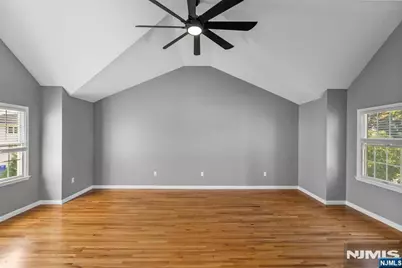 341 Maple Street, Moonachie, NJ 07074 - Photo 20
