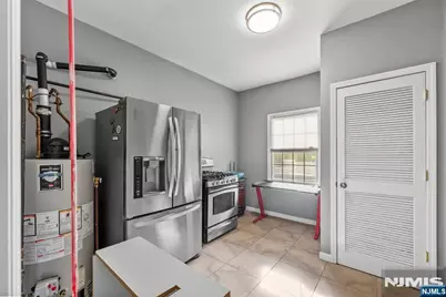 341 Maple Street, Moonachie, NJ 07074 - Photo 14