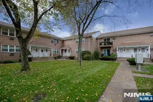 636 Godwin Ave 9B, Midland Park, NJ 07432 - Photo 1