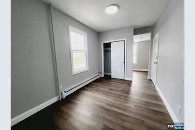 1627 Anderson Avenue 1st Fl #1st fl, Fort Lee, NJ 07024 - Photo 6