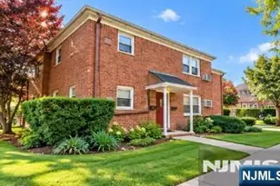 749 Broad Ave A, Ridgefield, NJ 07657 - Photo 12